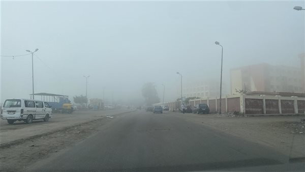 شبورة كثيفة وتحذير عاجل من "الأرصاد" بشأن الطقس غدًا: تطورات جوية تنذر بظروف غير مستقرة