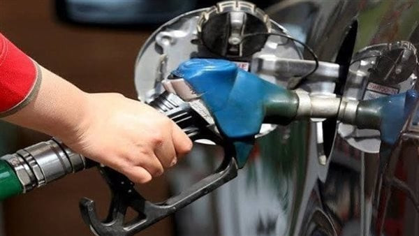 شهدت أسعار الوقود ارتفاعًا قياسيًا بنسبة 23.5% للجالون منذ بداية الحرب