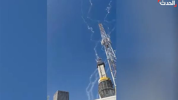 عاجل: اعتراض صواريخ إيرانية تستهدف وسط إسرائيل في هجوم ينذر بتصعيد التوترات الإقليمية