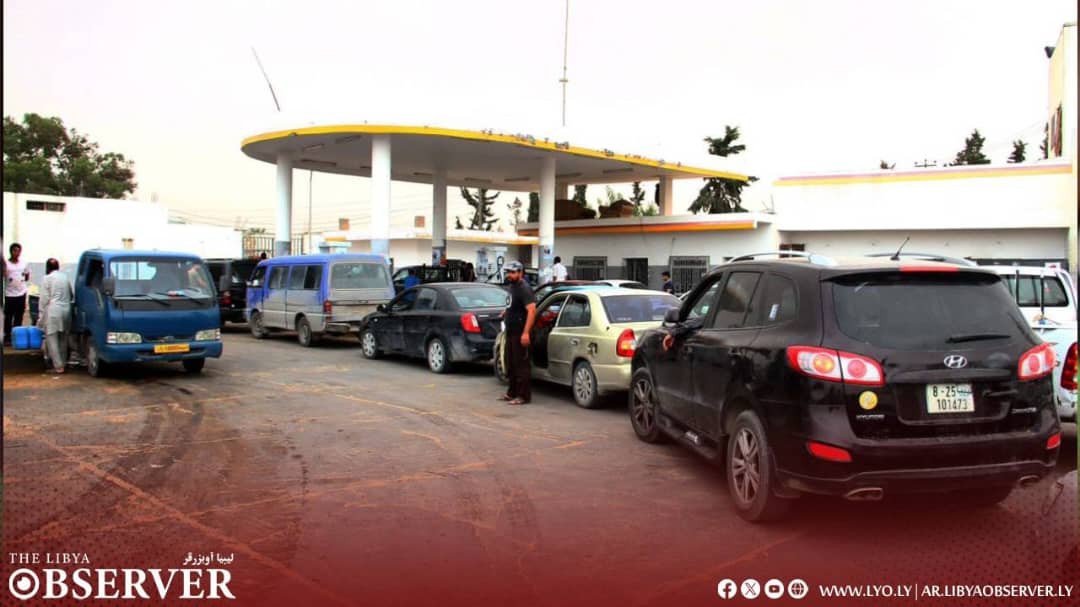 فرق سعر الوقود يدفع التهريب.. ومعالجة الملف تتطلب حلولاً مؤلمة للمواطن