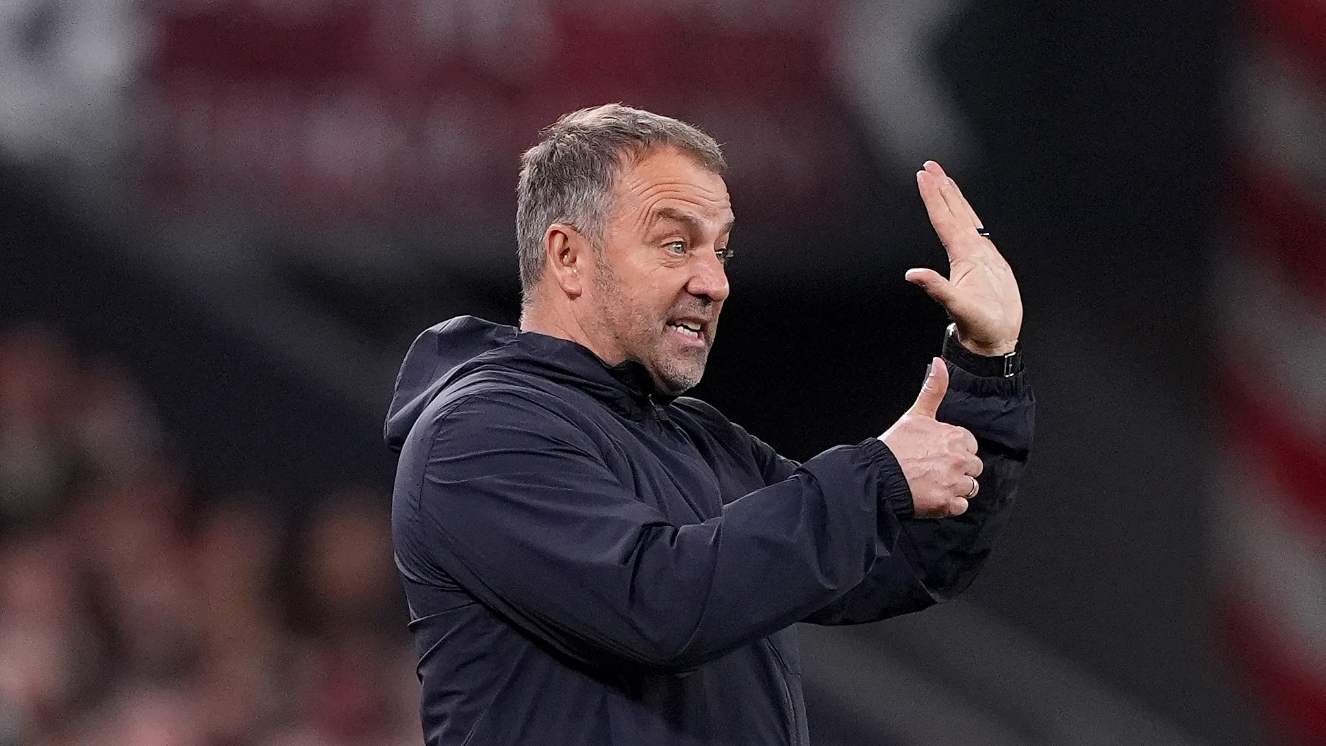 فليك يتخذ خطوة ذكية قبل مواجهة نيوكاسل لتعزيز فرص بيرنلي في البقاء بالدوري