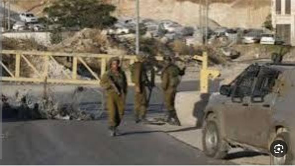 قوات الاحتلال الإسرائيلي تغلق مداخل بلدات رام الله ونابلس بشكل عاجل وتدابير أمنية مشددة