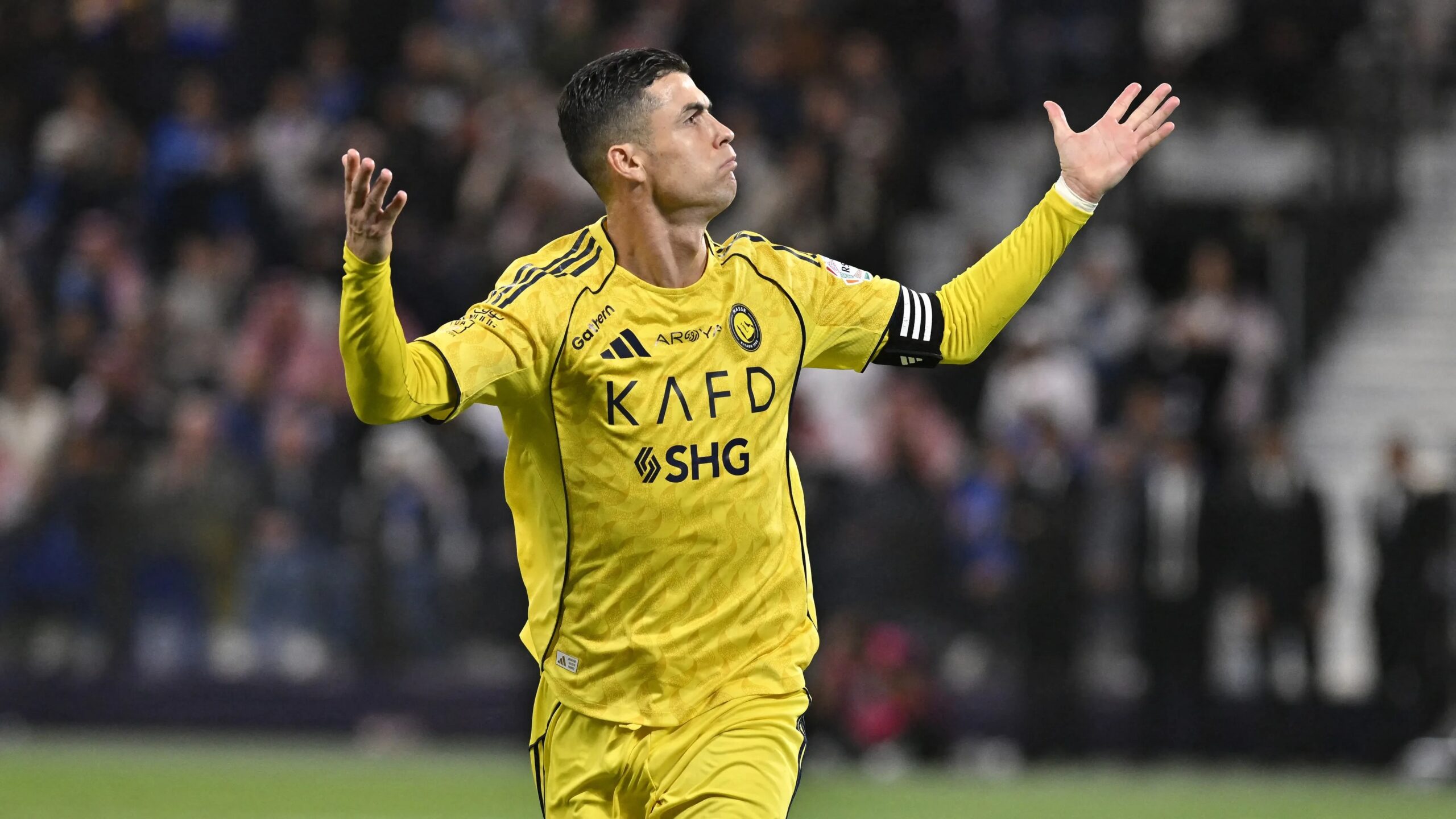 كريستيانو رونالدو يوجه أول رسالة من نوعها إلى ألميريا بعد انضمامه للفريق