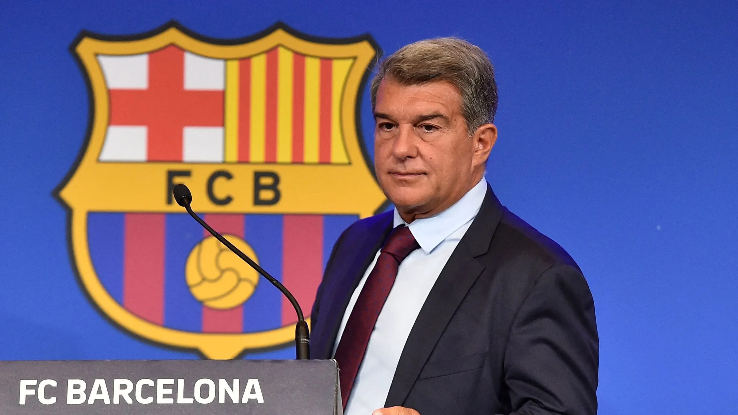 لابورتا يؤكد لن نبرم صفقات مجنونة وسنحافظ على الكنز ويواصل العمل على بناء فريق قوي