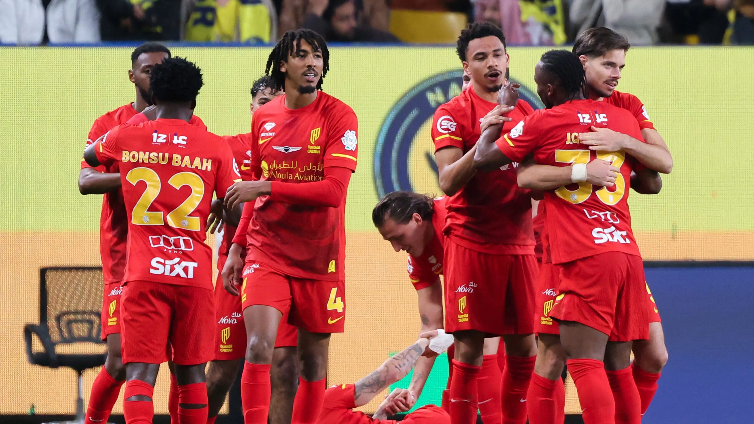 لاعب القادسية يعتذر لوالده بعد فوزه على الأهلي ويكشف عن تفاصيل القصة