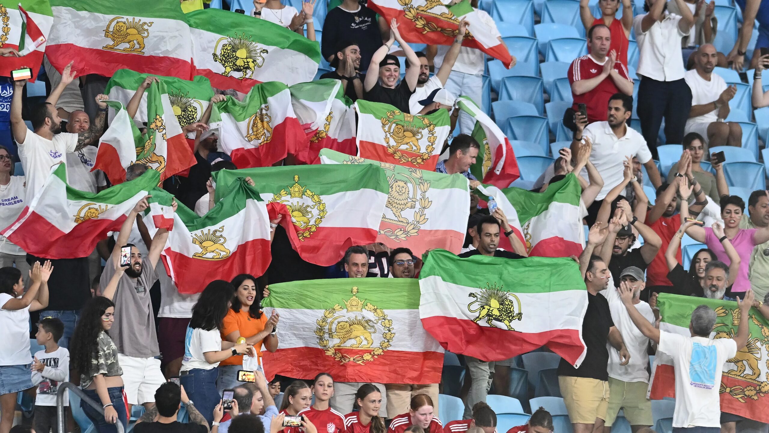 ما الذي يفعله الفيفا حال انسحاب إيران من كأس العالم واستبدالها ببديل مناسب