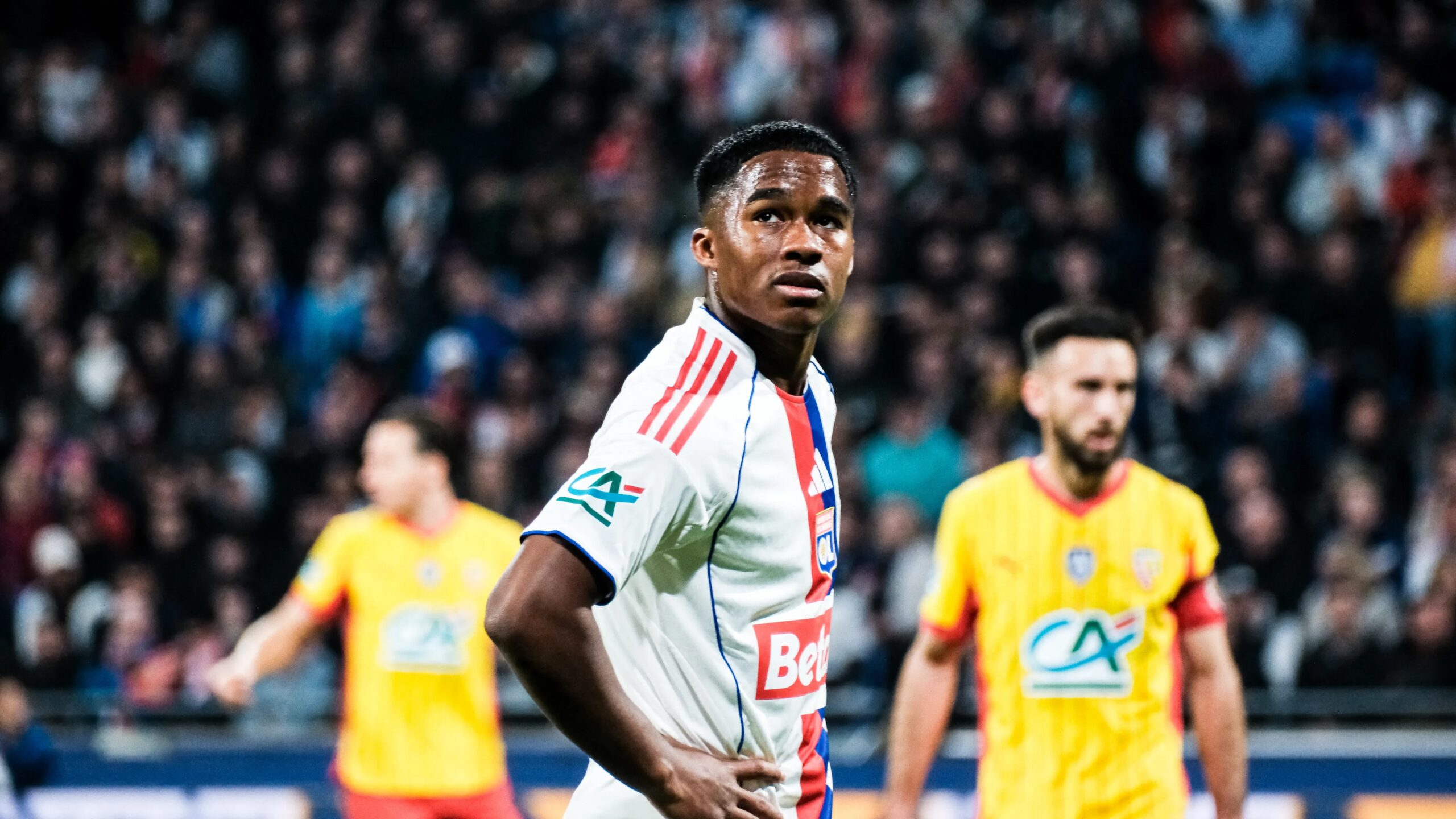 محاكمة علنية وعاصفة انتقادات تخنق إندريك في فرنسا وسط جدل واسع