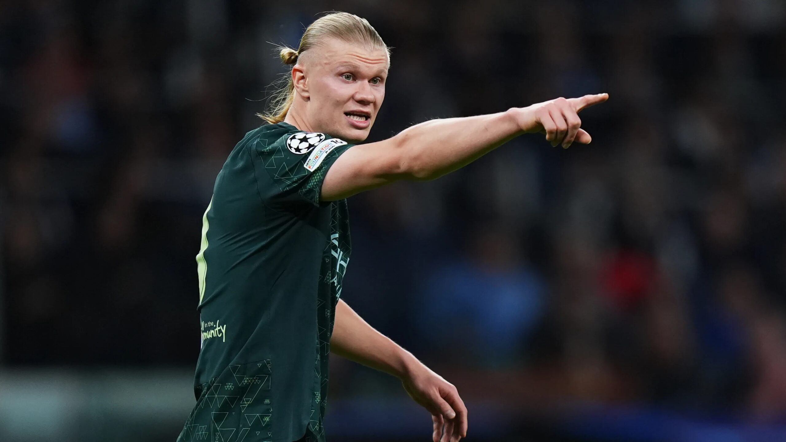 محاولات كتالونية لخط فهد هالاند على هامش موقعة البرنابيو