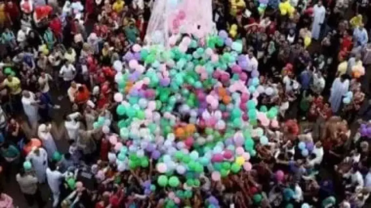 مدبولي يعلن رسمياً موعد إجازة عيد الفطر في مصر: 5 أيام مدفوعة الأجر تشمل العطلة الرسمية