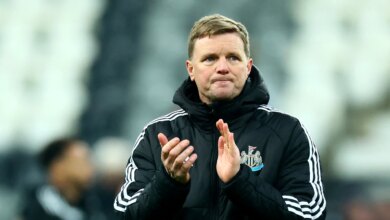 مدرب نيوكاسل يصف مباراة برشلونة بأنها الأهم في تاريخ النادي ويؤكد على أهمية التركيز والأداء المميز