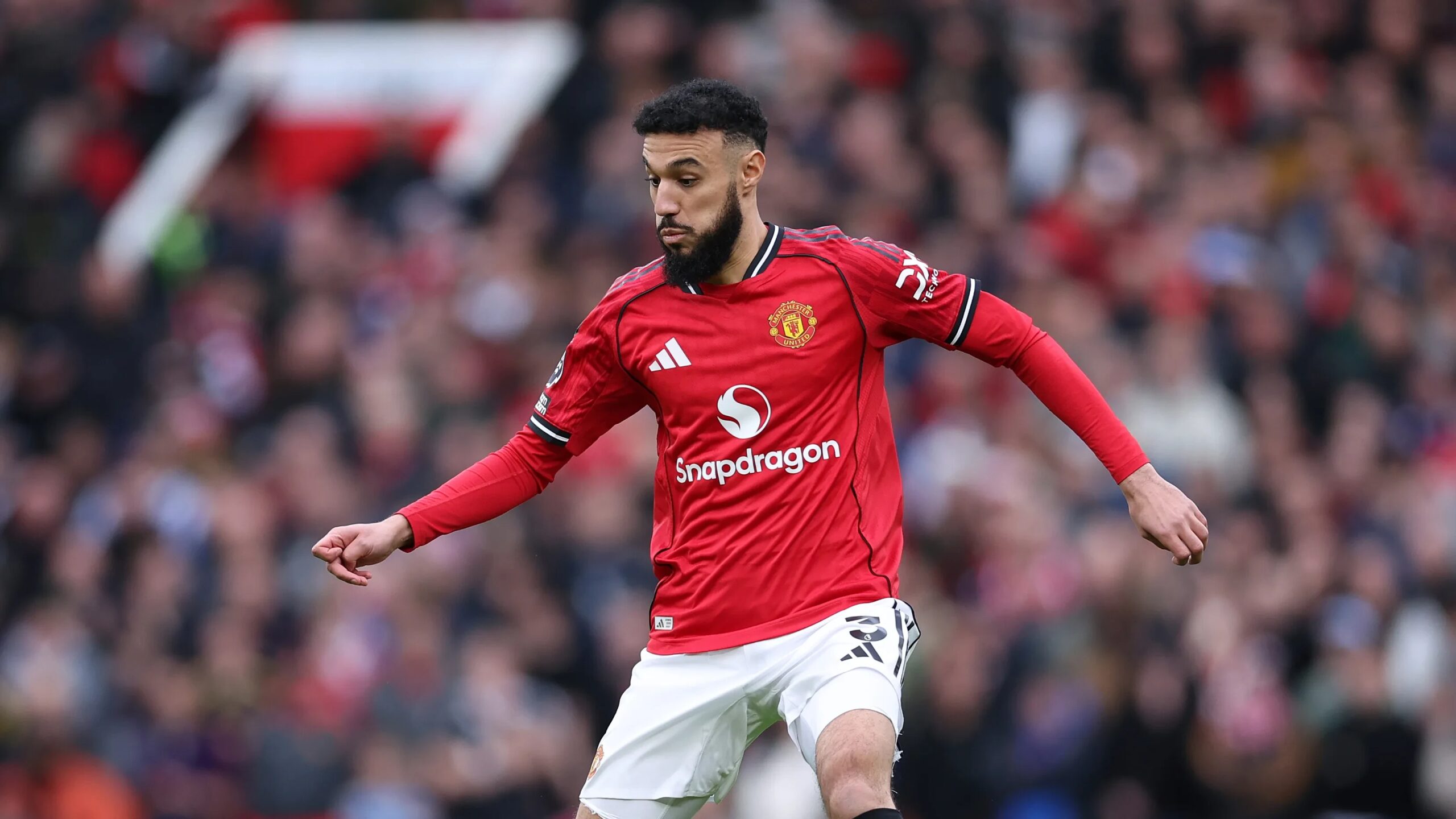 مزراوي يكشف عن تأثير زياش في مسيرته واعترافات حول نجم بايرن ميونخ الأسطوري