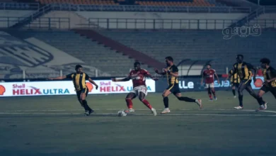 مفاجأة في ملعب الجبل الأخضر: تعادل سلبي بين الأهلي والمقاولون في أول 15 دقيقة بعد إصابة نجم مبكرة