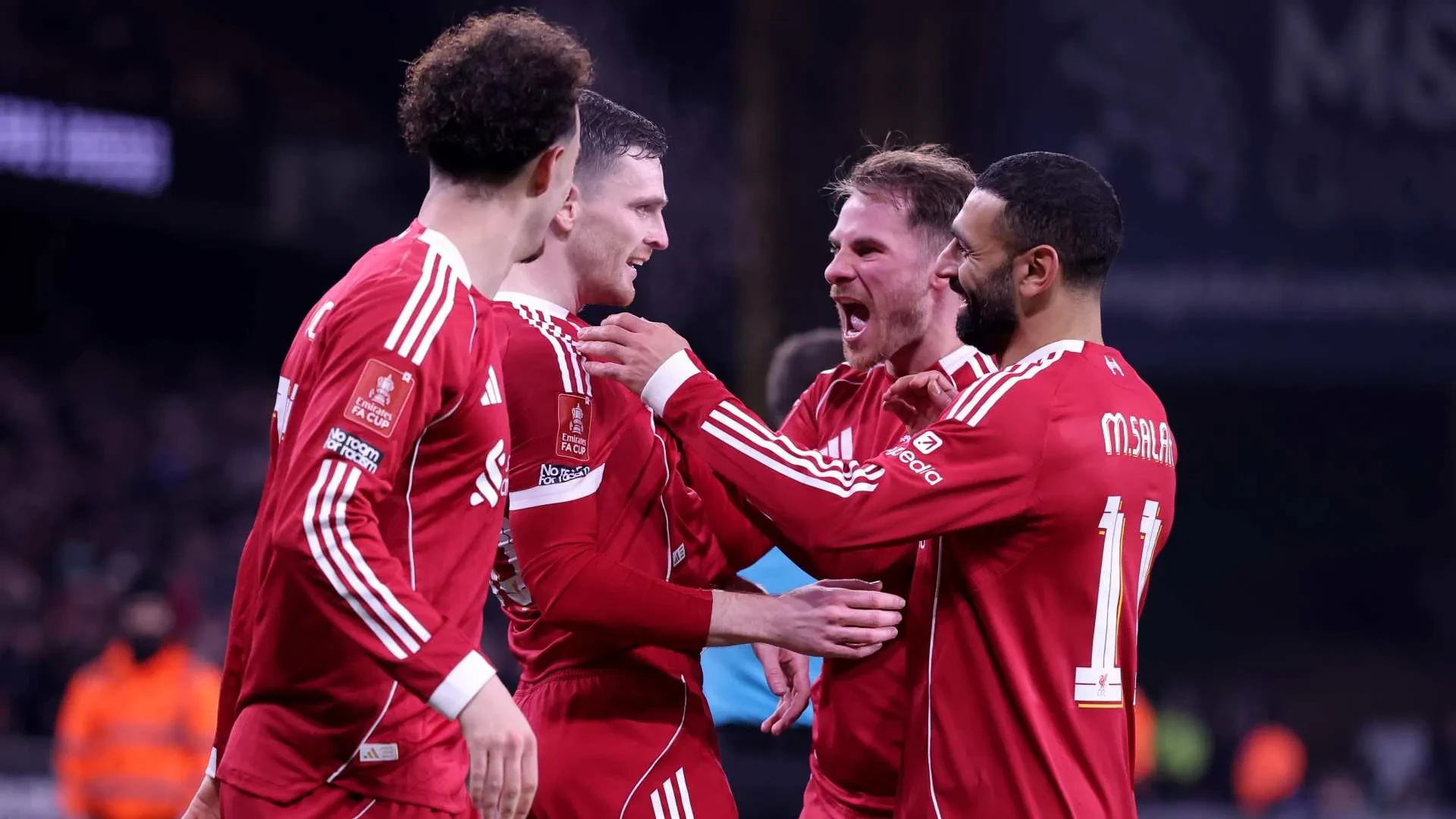 مكتب الشكاوى يتقدم بلائحة رسمية ضد الذكاء الاصطناعي بسبب اشتعال الاهتمام بمحتوى بذيء مسيء لليفربول