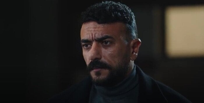 موعد عرض مسلسل بطل العالم الحلقة 8 والمواعيد والإعادة والقنوات الناقلة المرحلة التاسعة