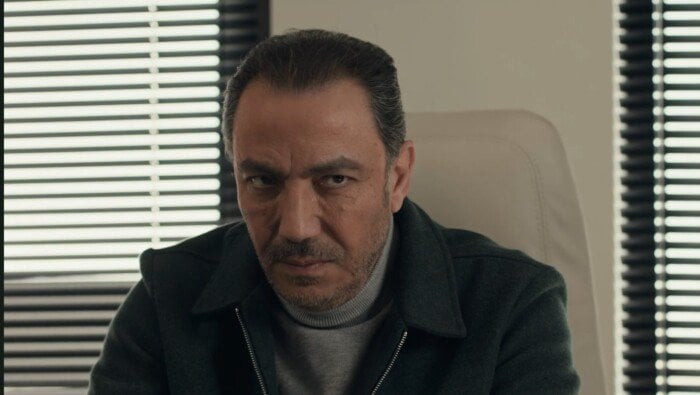 موعد عرض مسلسل فرصة أخيرة الحلقة 5 والمواعيد والإعادة والقنوات الناقلة الأسبوع