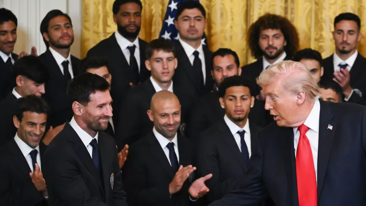 ميسي يُهدي ترامب القميص رقم 47 في البيت الأبيض: لحظة تاريخية تثير اهتمام العالم وترك بصمة لا تُنسى