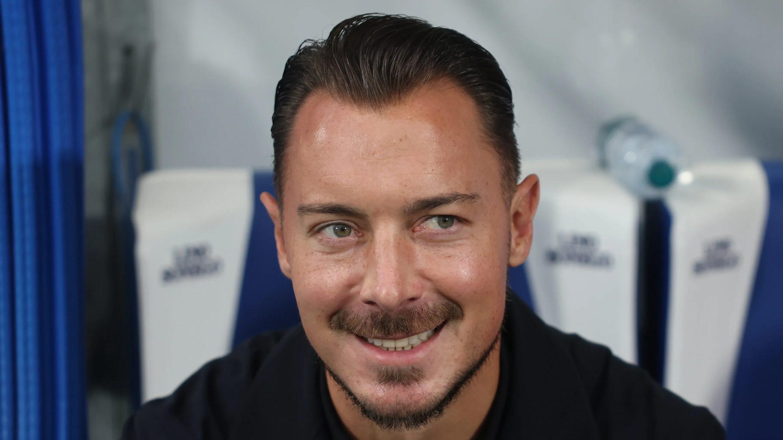 نيسله يستعين بتميمة نخبة آسيا استعدادًا لديربي جدة المثير