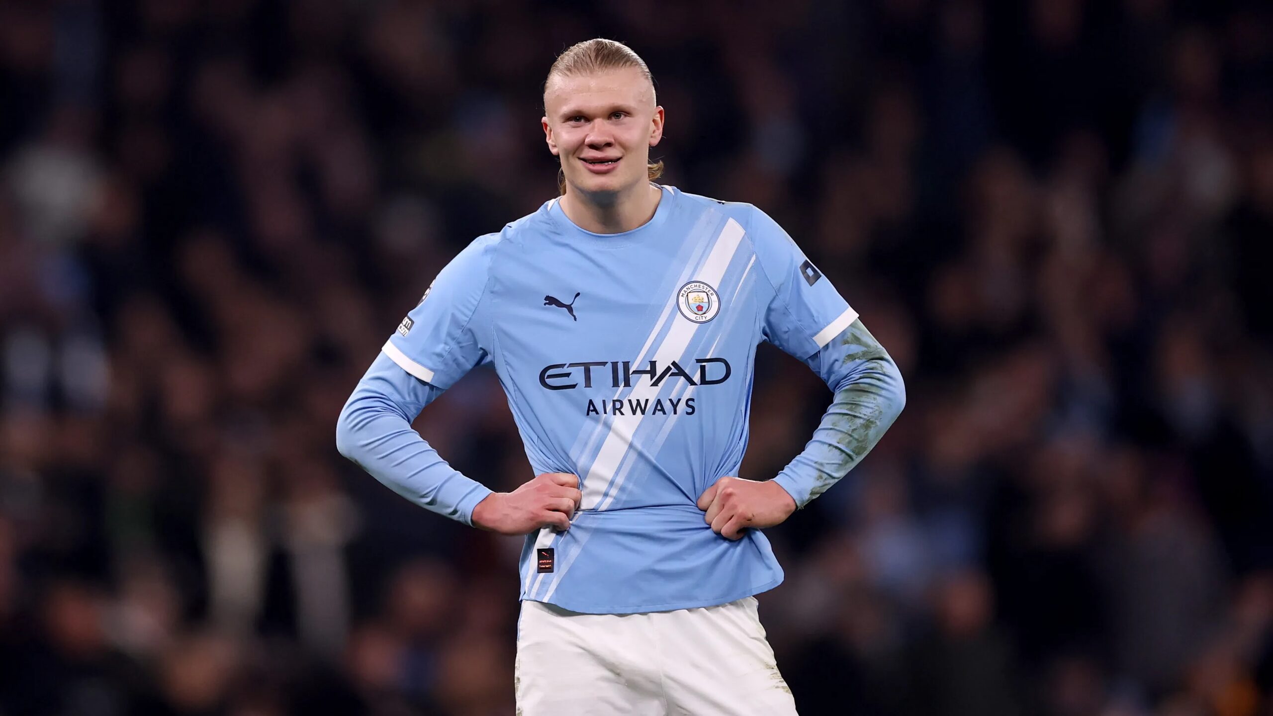 هالاند يصاب بجروح دموية قبل مواجهة ريال مدريد في دوري أبطال أوروبا