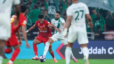 هل تغاضى الحكم عن طرد لاعب القادسية في مباراة الأهلي وتأثير ذلك على resulta