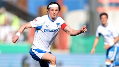 واقعة غير مسبوقة من مشجع ألماني يعطل تكنولوجيا الفيديو Video Technology خلال مباراة كرة القدم