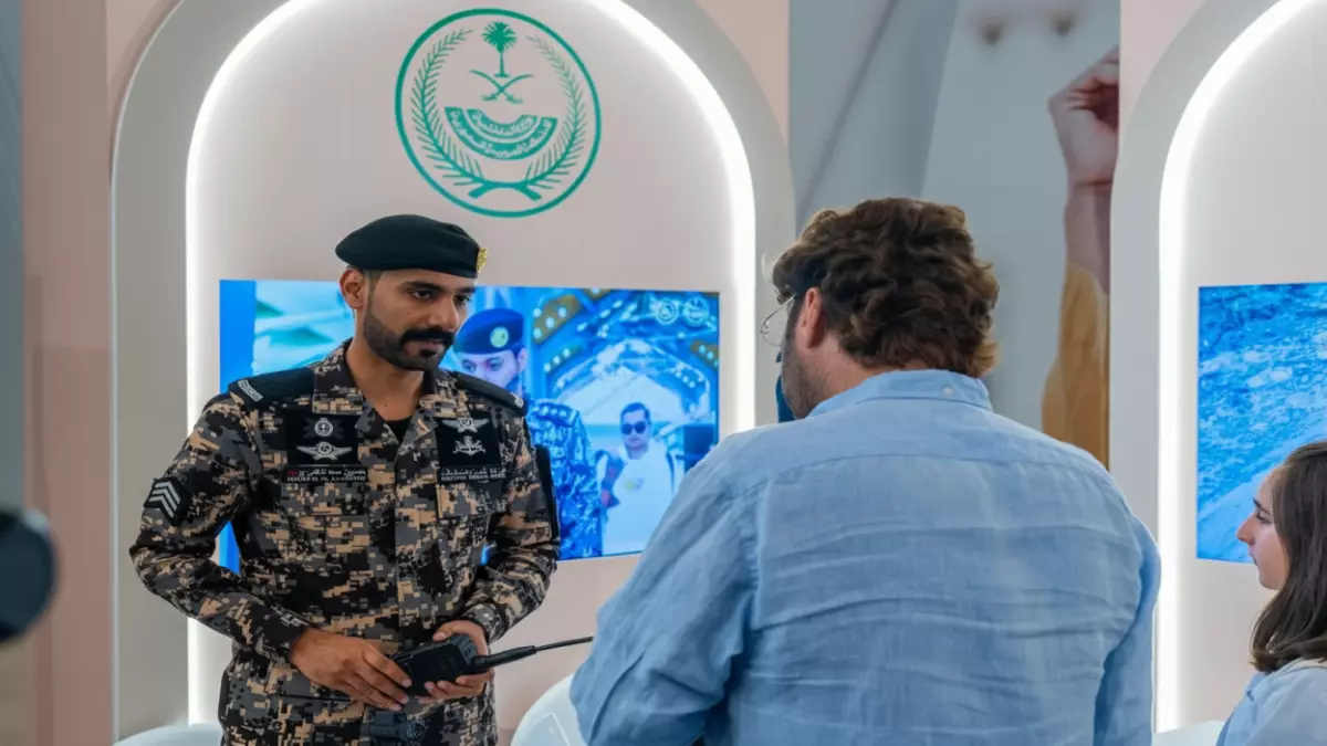 وزارة الداخلية تُبرز خدماتها الخفية لضيوف الرحمن.. والذكاء الاصطناعي يتولى بأنظمة متطورة مهام الأمن والحماية