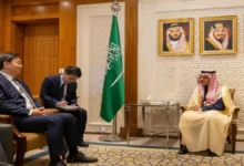 وزير الإعلام السعودي يوجه رسالة نارية إلى دول الخليج: "اتحدوا لمواجهة من يستهدف أمننا الوطني"