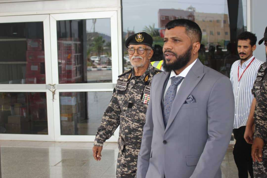 وصول قائد أمني بارز يعزز التعاون الأمني في عدن بأهمية استراتيجية عالية