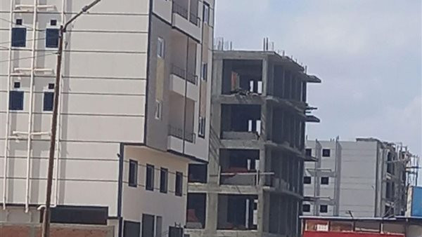 وفاة عامل وإصابة آخر إثر سقوطهما من سقالة قيد الإنشاء بالإسماعيلية في حادث مؤلم