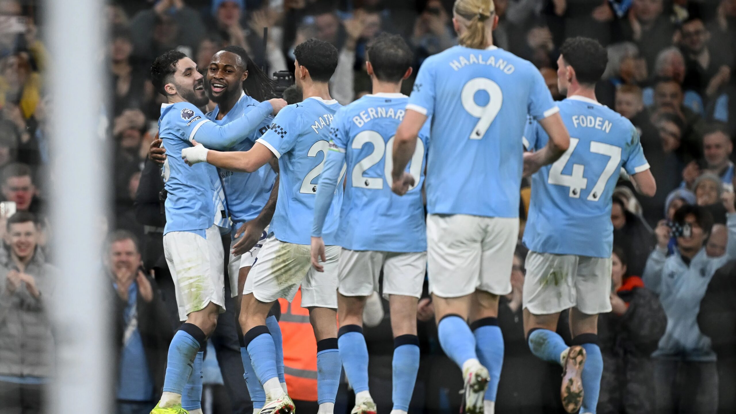 يوفنتوس يستعد لصفقة قوية من البريميرليج لتعزيز الفريق والمنافسة على الألقاب